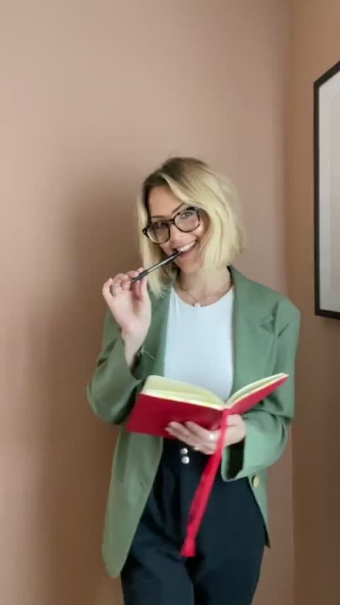 Video by Shareemos with the username @Shareemos,  February 11, 2021 at 2:37 PM. The post is about the topic Amateurs and the text says 'My diary magic'