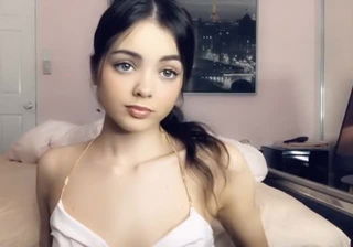 Video by Shareemos with the username @Shareemos,  January 24, 2021 at 6:10 PM. The post is about the topic Teen unique collection and the text says 'Boobs'