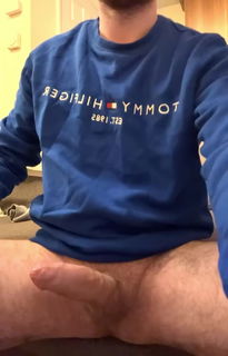 Shared Video by Im4evahard with the username @Im4evahard, who is a verified user,  November 10, 2024 at 12:20 AM. The post is about the topic Rate my pussy or dick