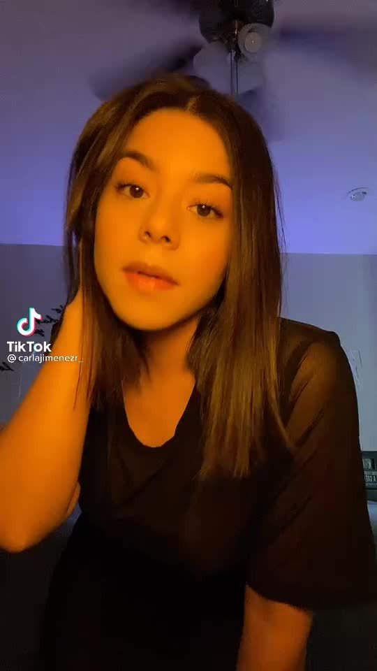 Video by esquit980 with the username @esquit980,  August 25, 2021 at 8:54 AM. The post is about the topic NSFW TikTok and the text says 'cd585e4cb6ce570e83c88f87786b8d8a'